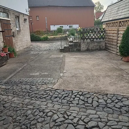 Schoene Mit Whirlpool Und Sauna * Homberg (Ohm)