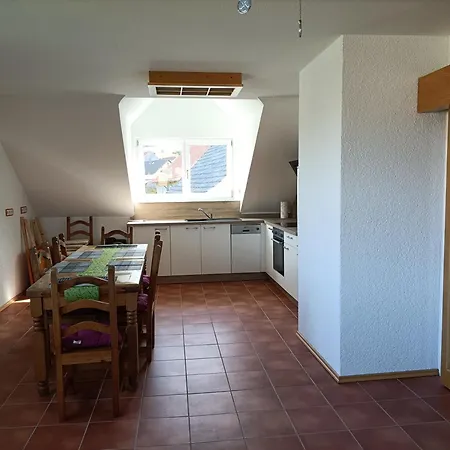 Schoene Mit Whirlpool Und Sauna Homberg (Ohm)